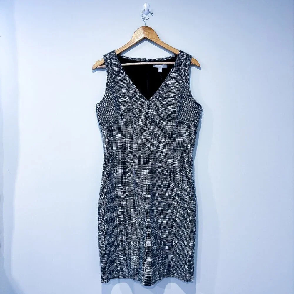 BANANA REPUBLIC Black and white textured dress